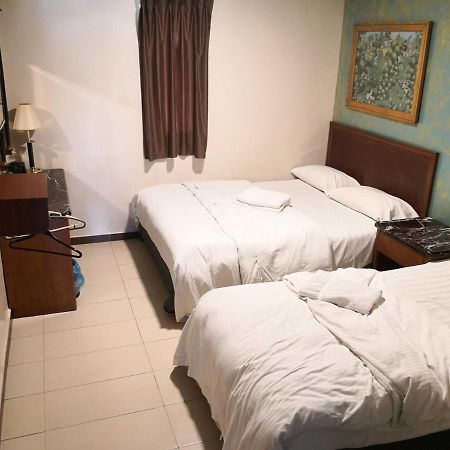 Hotel Bliss Skudai Extérieur photo