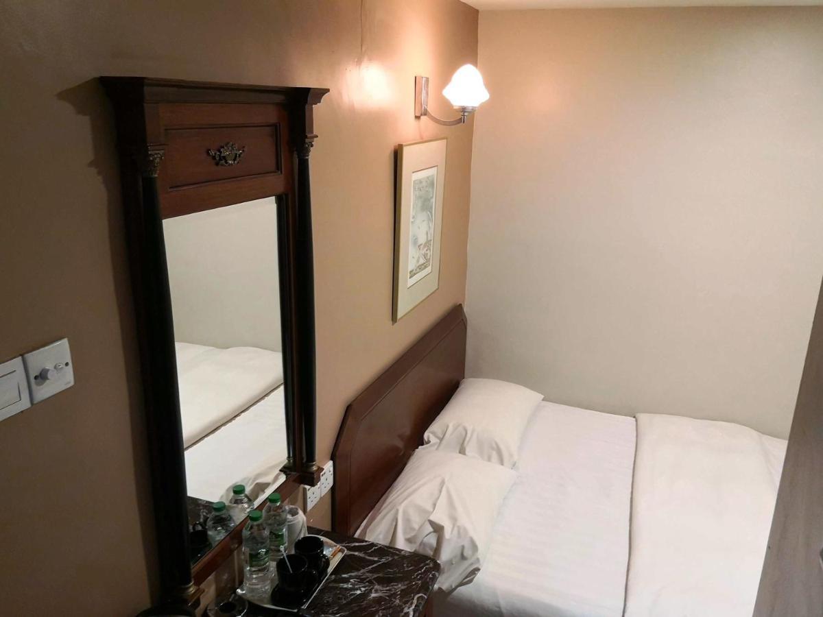 Hotel Bliss Skudai Extérieur photo