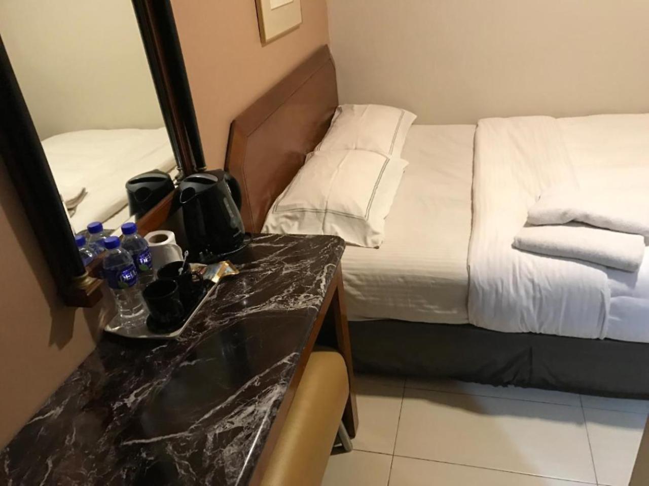 Hotel Bliss Skudai Extérieur photo